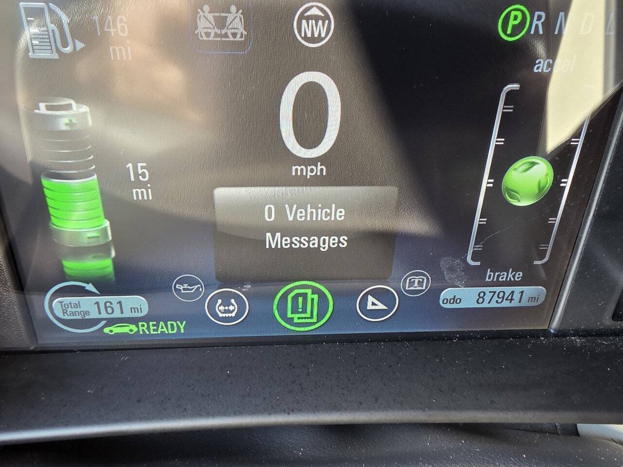 Used 2013 Chevrolet Volt w/ Enhanced Safety Package 2 FWD image 16