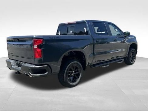 Used 2021 Chevrolet Silverado 1500 LT Trail Boss w/ Convenience Package II AWD/4WD image 5