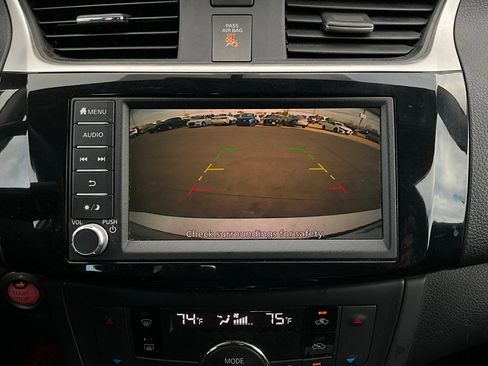 Used 2019 Nissan Sentra SV image 27