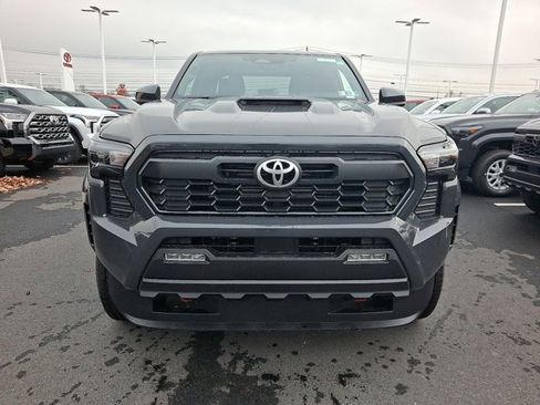 New 2025 Toyota Tacoma TRD Sport image 2
