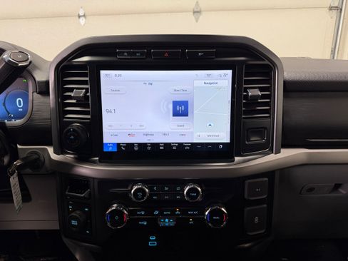 Certified 2024 Ford F150 XLT AWD/4WD image 21