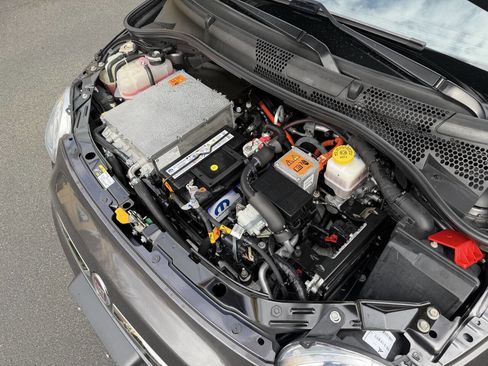 Used 2018 FIAT 500 e image 27