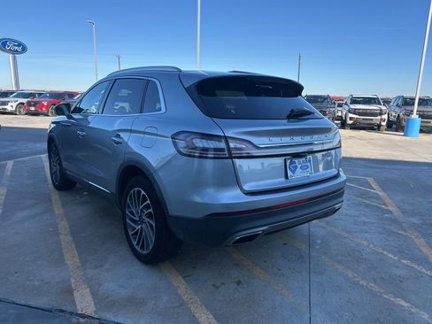 Used 2020 Lincoln Nautilus Reserve image 5