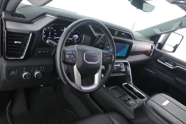 Used 2024 GMC Sierra 2500 Denali w/ Denali Reserve Package AWD/4WD image 18