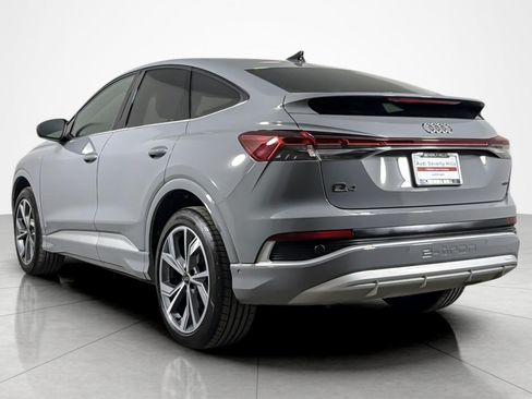 Used 2023 Audi Q4 e-tron Prestige AWD/4WD image 3