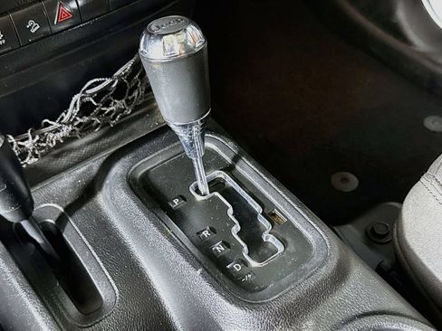 Used 2014 Jeep Wrangler Unlimited Sport AWD/4WD image 19