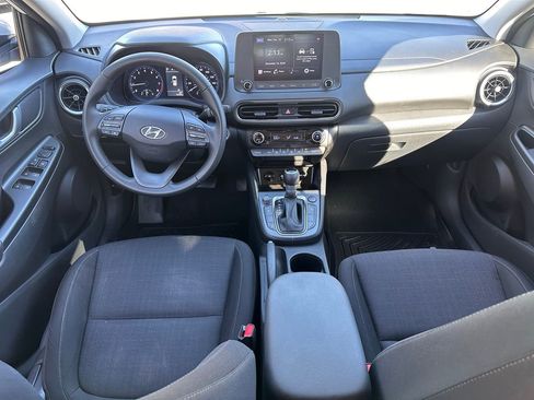 Used 2022 Hyundai Kona SEL w/ Convenience Package image 14