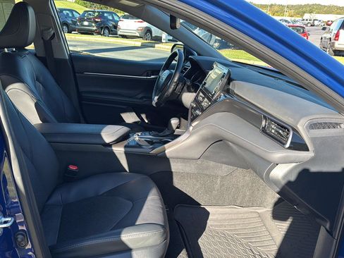 Used 2024 Toyota Camry XSE image 10
