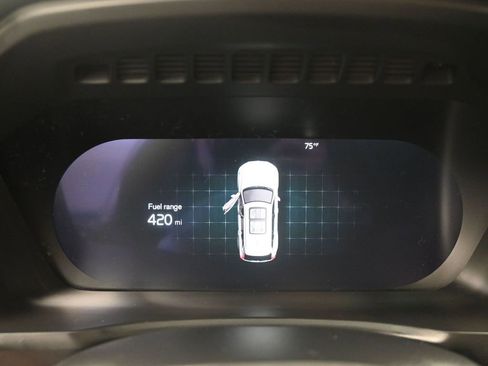 Used 2023 Volvo XC90 B6 Plus w/ Protection Package Premier image 11