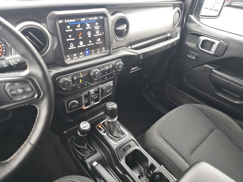 Used 2021 Jeep Wrangler Unlimited Sport image 20