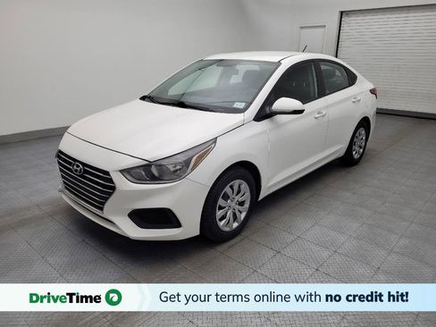 Used 2019 Hyundai Accent SE image 1