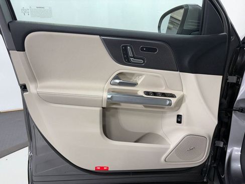 Certified 2023 Mercedes-Benz EQB 300 300 w/ Pinnacle Package image 5