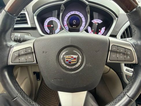 Used 2011 Cadillac SRX Luxury FWD image 16