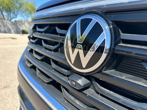 New 2025 Volkswagen Atlas SEL Premium R-Line image 23