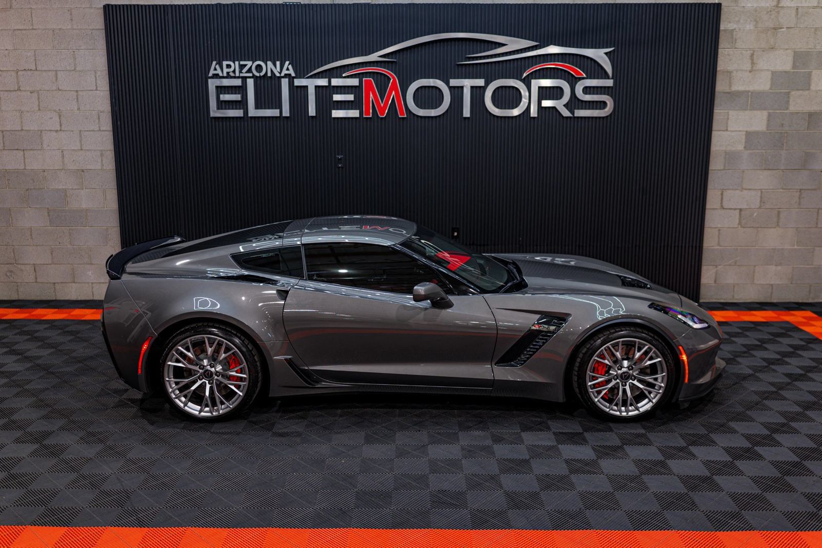 Used 2016 Chevrolet Corvette Z06 w/ 2LZ Preferred Equipment Group RWD image 15