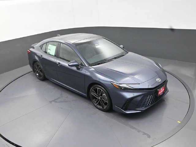 Used 2026 Toyota Camry XSE FWD image 22
