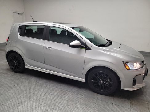 Used 2017 Chevrolet Sonic Premier w/ Driver Confidence Package FWD image 11