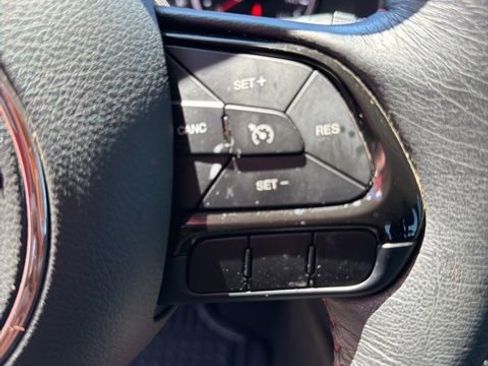 Used 2022 Jeep Renegade Trailhawk AWD/4WD image 13