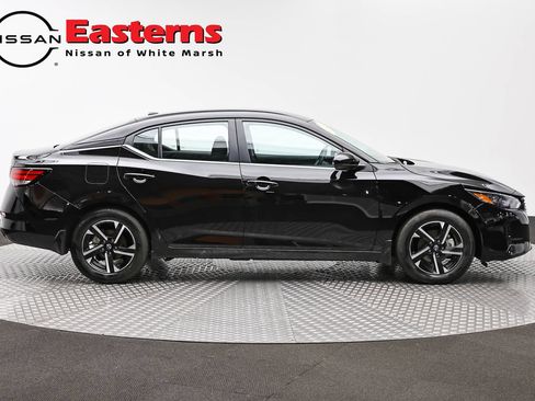 Used 2025 Nissan Sentra SV FWD image 4