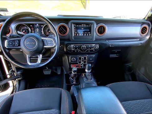 Used 2021 Jeep Gladiator Mojave w/ Cold Weather Group AWD/4WD image 14