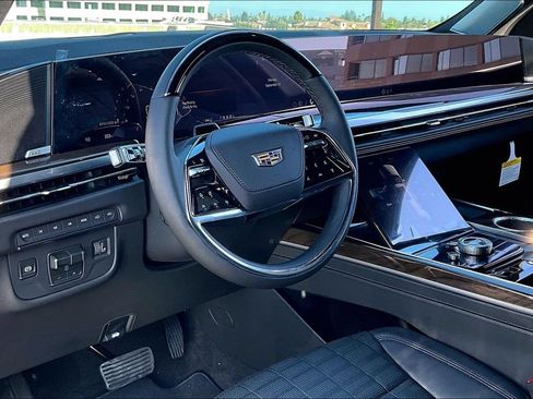 New 2026 Cadillac Escalade Platinum Sport AWD/4WD image 8
