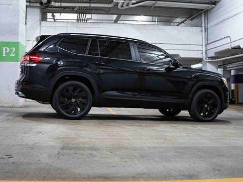 New 2026 Volkswagen Atlas SE image 7