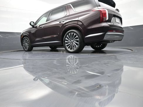 Certified 2024 Hyundai Palisade Calligraphy AWD/4WD image 36