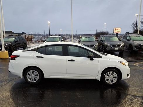 New 2025 Nissan Versa S w/ Trunk Package image 2
