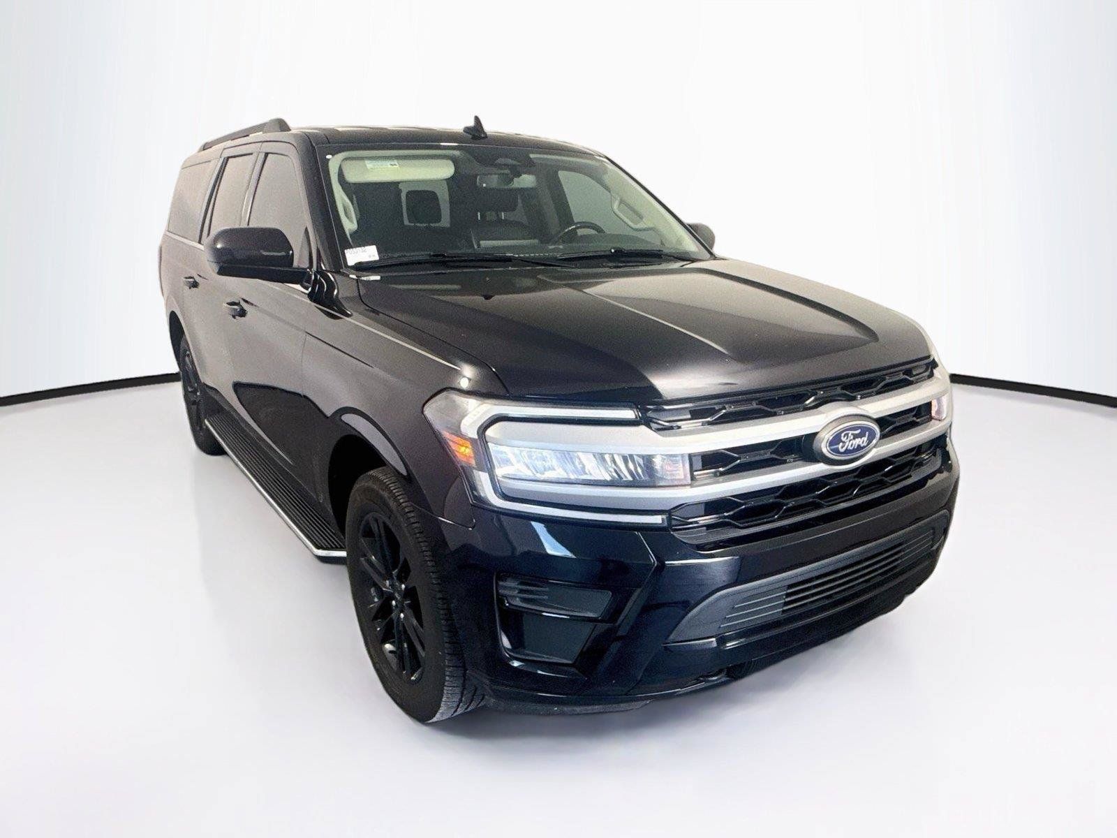 Used 2022 Ford Expedition Max XLT AWD/4WD image 7