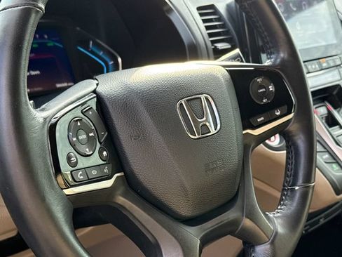 Used 2020 Honda Odyssey Touring image 29