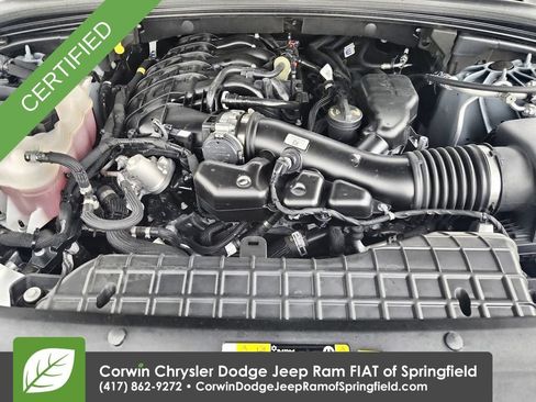 Used 2025 Jeep Grand Cherokee L Limited w/ Trailer Tow Package AWD/4WD image 34
