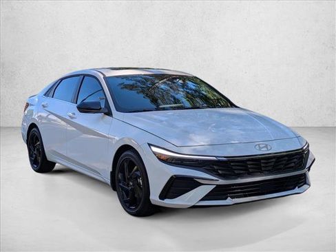 New 2026 Hyundai Elantra SEL Sport Premium image 9