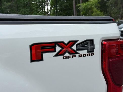 Used 2020 Ford F250 Lariat w/ Lariat Ultimate Package AWD/4WD image 14