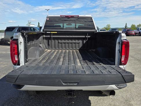 Used 2023 GMC Sierra 2500 Denali AWD/4WD image 13