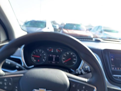 Used 2023 Chevrolet Equinox LS w/ Driver Confidence II Package image 24