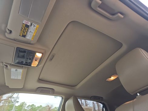 Used 2017 Toyota 4Runner Limited image 32