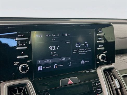 Used 2021 Kia Sorento S w/ Panoramic Sunroof Package image 14