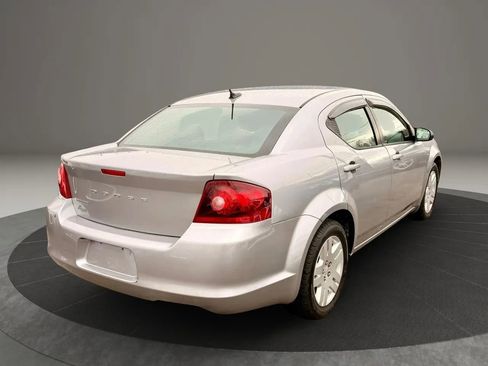 Used 2013 Dodge Avenger SE image 6