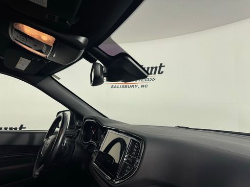 Used 2023 Dodge Durango GT image 31