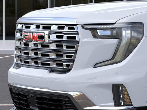 Used 2026 GMC Acadia Denali w/ Super Cruise Package AWD/4WD image 15
