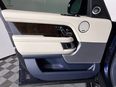 Used 2018 Land Rover Range Rover HSE AWD/4WD image 20