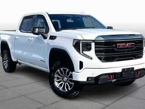 Used 2023 GMC Sierra 1500 AT4 image 3