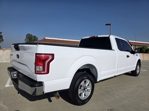 Used 2017 Ford F150 XLT RWD image 8