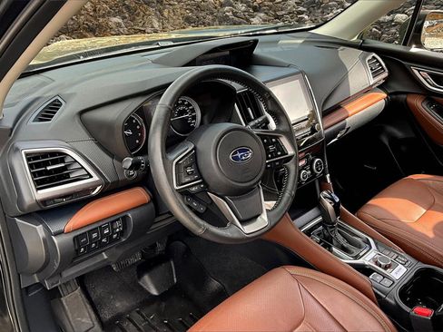 Used 2020 Subaru Forester Touring w/ Popular Package #2 image 11