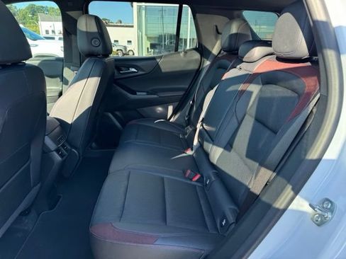 Certified 2025 Chevrolet Equinox RS w/ Safety and Technology Package AWD/4WD image 11