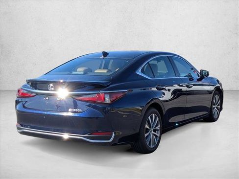 Used 2020 Lexus ES 300h image 5