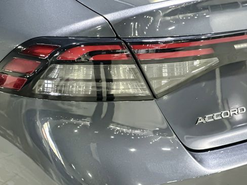 Used 2023 Honda Accord EX image 12