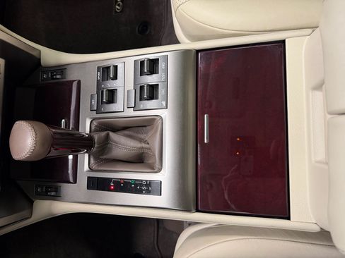 Used 2018 Lexus GX 460 Luxury w/ Preferred Accessory Package AWD/4WD image 24