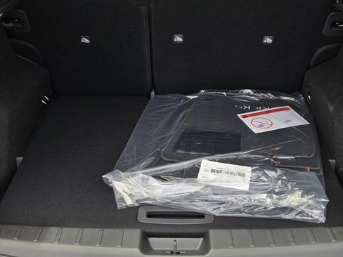 New 2026 Nissan Kicks SV w/ Cold Weather Package FWD image 8