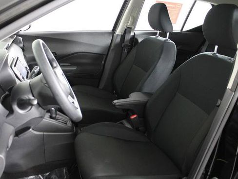 Certified 2025 Nissan Kicks Play S FWD image 20